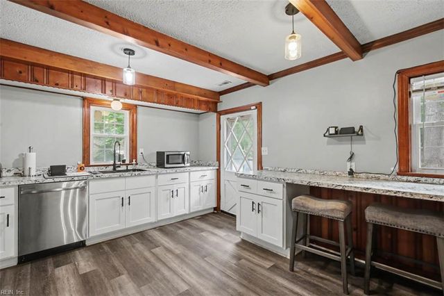 3597 Hickory Fork RD, Gloucester, VA 23061