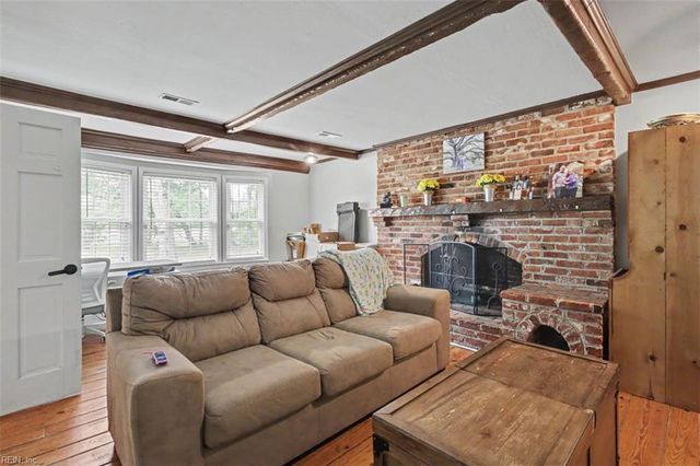 3597 Hickory Fork RD, Gloucester, VA 23061