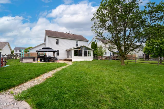 2083 Coe Court, Perrysburg, OH 43551