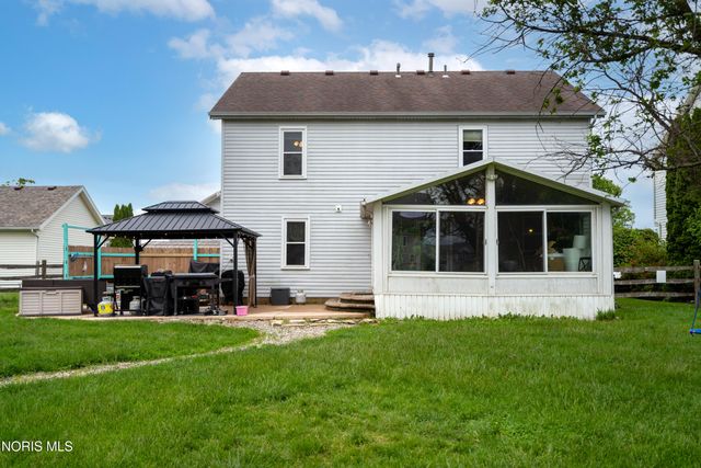 2083 Coe Court, Perrysburg, OH 43551