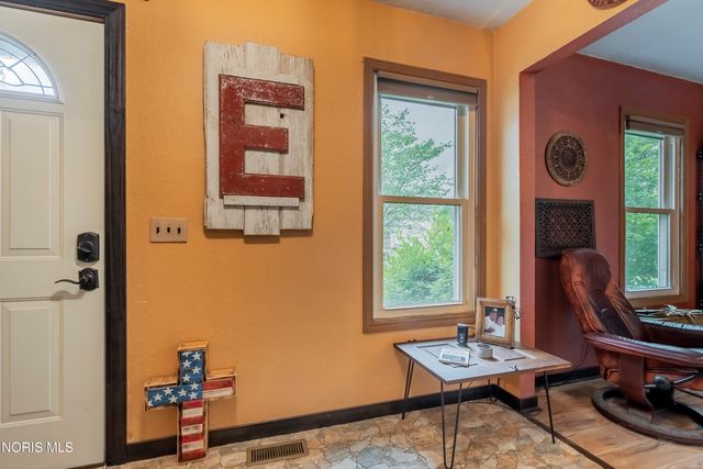 2083 Coe Court, Perrysburg, OH 43551