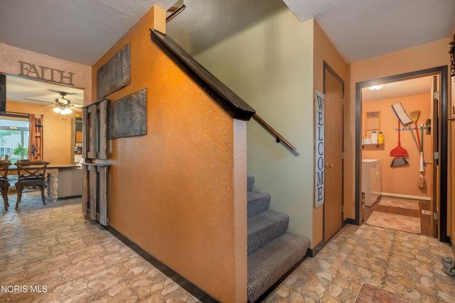 2083 Coe Court, Perrysburg, OH 43551