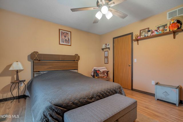 2083 Coe Court, Perrysburg, OH 43551