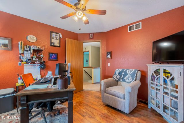 2083 Coe Court, Perrysburg, OH 43551