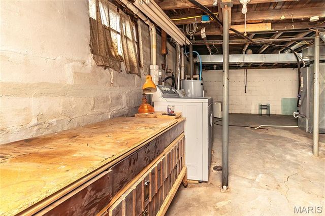 534 Tecumseh Street, St Charles, MO 63301