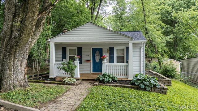 534 Tecumseh Street, St Charles, MO 63301