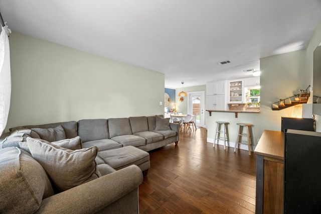 4706 Clawson RD, Austin, TX 78745