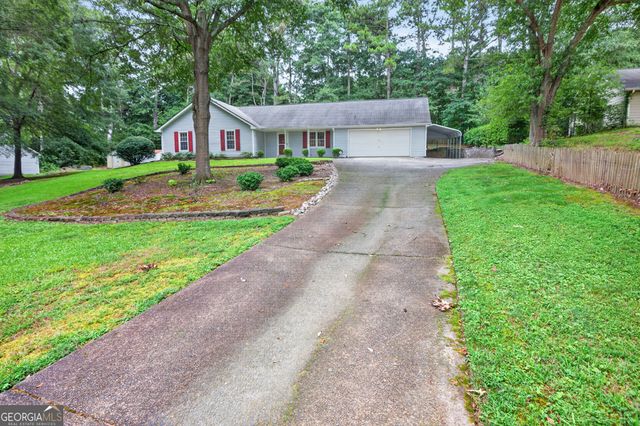 129 Springbrook Drive, Auburn, GA 30011