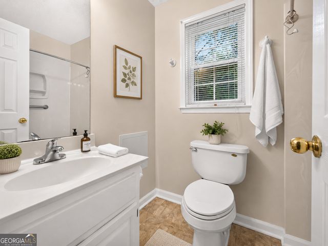 129 Springbrook Drive, Auburn, GA 30011
