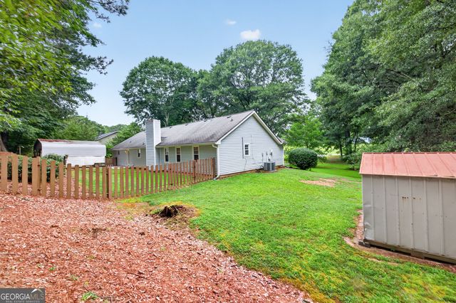 129 Springbrook Drive, Auburn, GA 30011