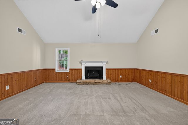 129 Springbrook Drive, Auburn, GA 30011