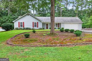129 Springbrook Drive, Auburn, GA 30011