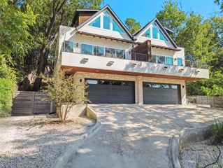 2712 Oak Springs DR A, Austin, TX 78702