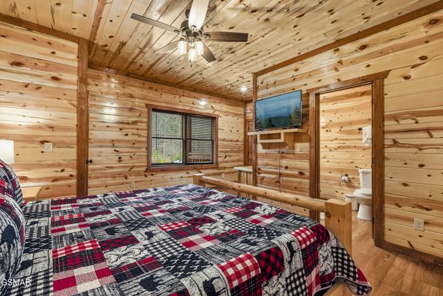 2864 Owens Rdg Way, Sevierville, TN 37876