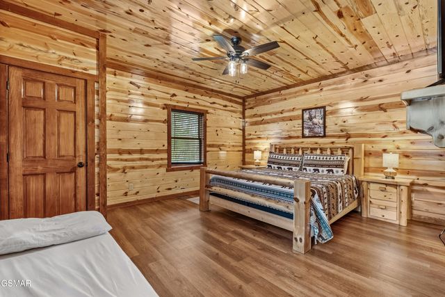 2864 Owens Rdg Way, Sevierville, TN 37876