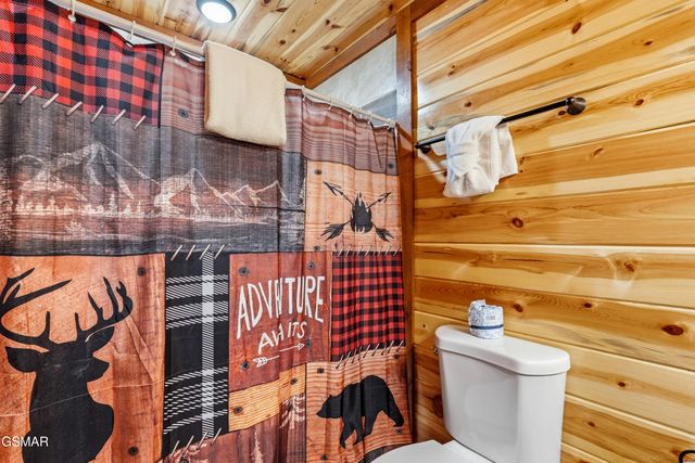 2864 Owens Rdg Way, Sevierville, TN 37876