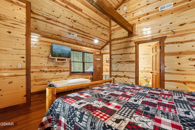 2864 Owens Rdg Way, Sevierville, TN 37876