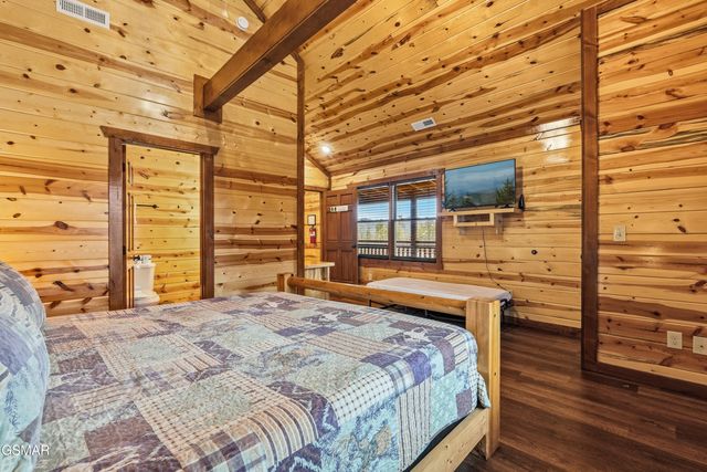 2864 Owens Rdg Way, Sevierville, TN 37876