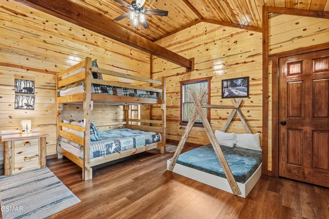 2864 Owens Rdg Way, Sevierville, TN 37876