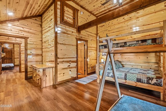 2864 Owens Rdg Way, Sevierville, TN 37876