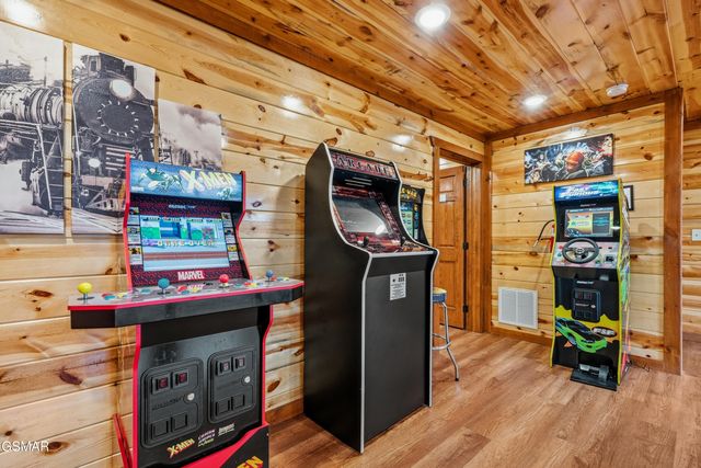 2864 Owens Rdg Way, Sevierville, TN 37876