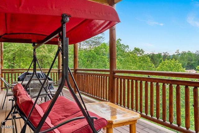 2864 Owens Rdg Way, Sevierville, TN 37876