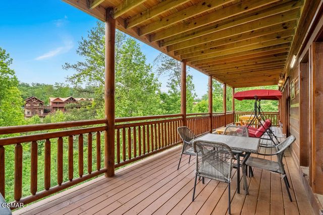 2864 Owens Rdg Way, Sevierville, TN 37876