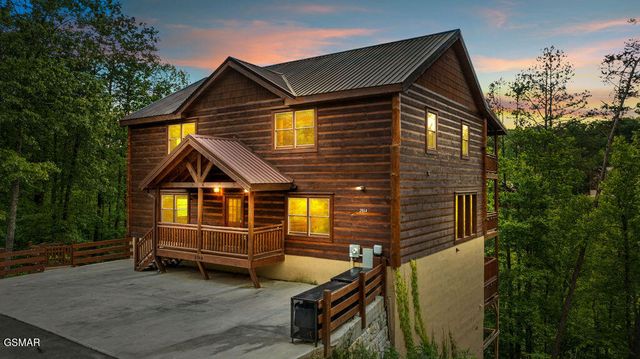 2864 Owens Rdg Way, Sevierville, TN 37876