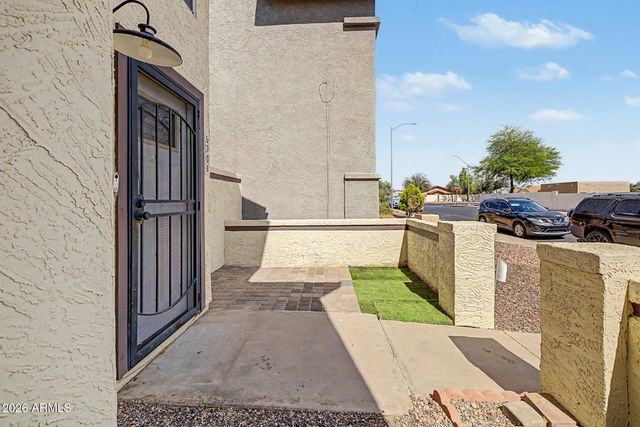 6708 W KINGS Avenue, Peoria, AZ 85382
