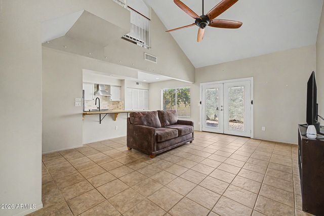 6708 W KINGS Avenue, Peoria, AZ 85382