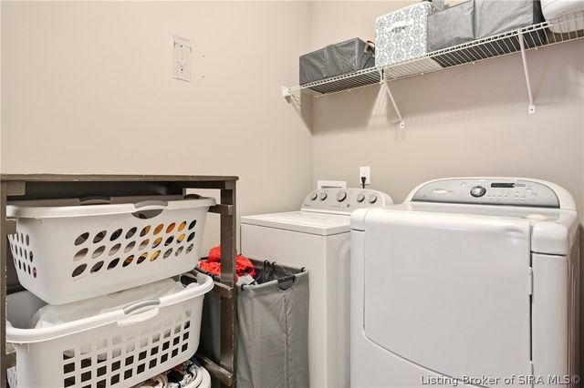 3019 Sarah Beth Way, Jeffersonville, IN 47130