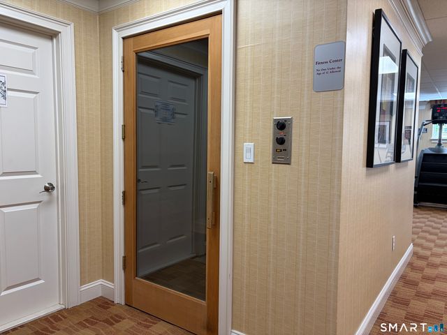 30 Schoolhouse Drive 302, West Hartford, CT 06110