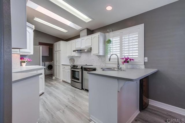 200 N El Camino Real 355, Oceanside, CA 92058