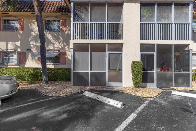 101 E Mcnab Road 112, Pompano Beach, FL 33060