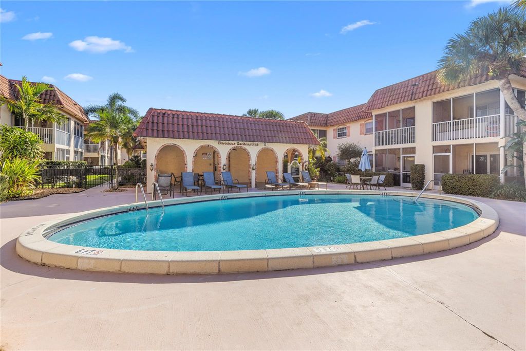 101 E Mcnab Road 112, Pompano Beach, FL 33060