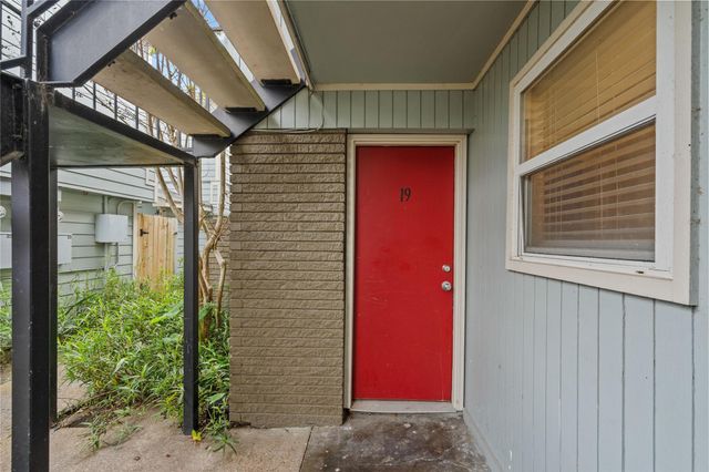 102 Strand Street 19, Galveston, TX 77550