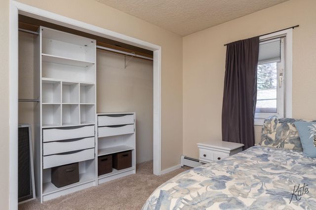 4581 DRAKE STREET, Fairbanks, AK 99709