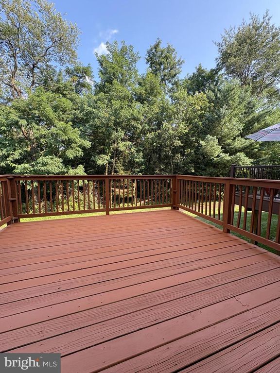135 FAIRWAY DR, Trappe, PA 19426