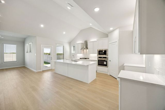 4704 Sandburg Street, Mckinney, TX 75071