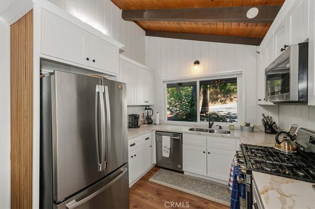 27809 North Bay, Lake Arrowhead, CA 92352