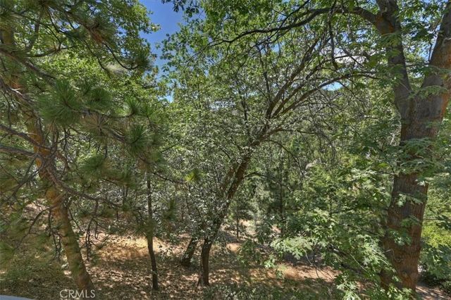 27809 North Bay, Lake Arrowhead, CA 92352
