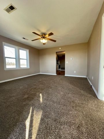 1514 W Graham Road, Bethel Heights, AR 72764