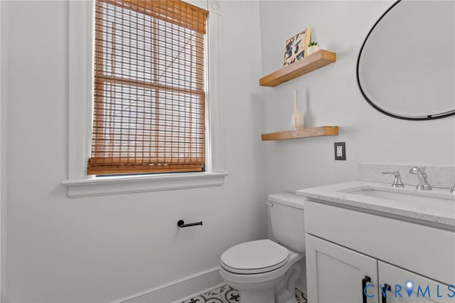 2315 Carrington St, Richmond, VA 23223