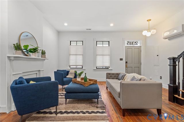 2315 Carrington St, Richmond, VA 23223