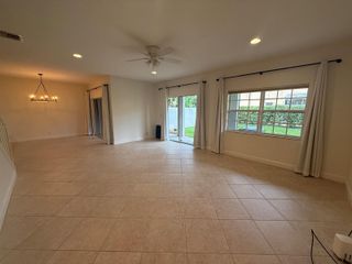 114 Owl Pointe Circle, Jupiter, FL 33458