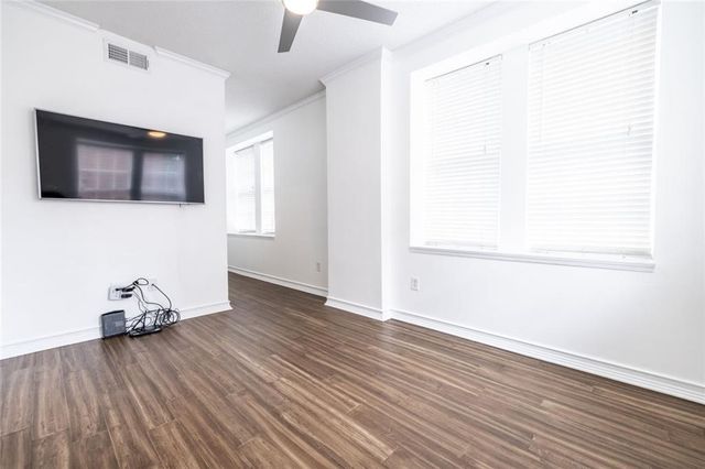 800 Peachtree NE Street 301, Atlanta, GA 30308