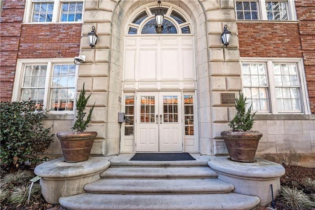 800 Peachtree NE Street 301, Atlanta, GA 30308