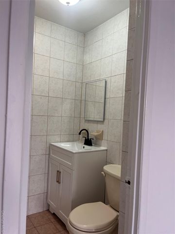 25-59 46th Street 2, Astoria, NY 11103