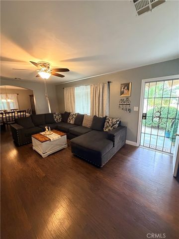 1896 Maryvale, Hemet, CA 92544