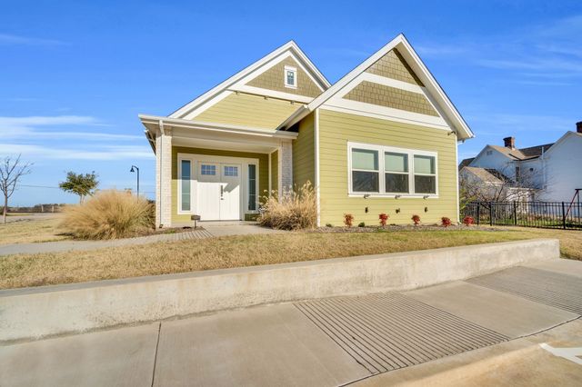 322 Woodside Trail, Waxahachie, TX 75165